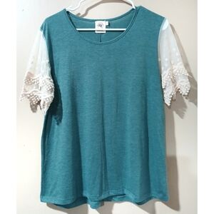 Grace & Emma Tee Lace Sleeves M
